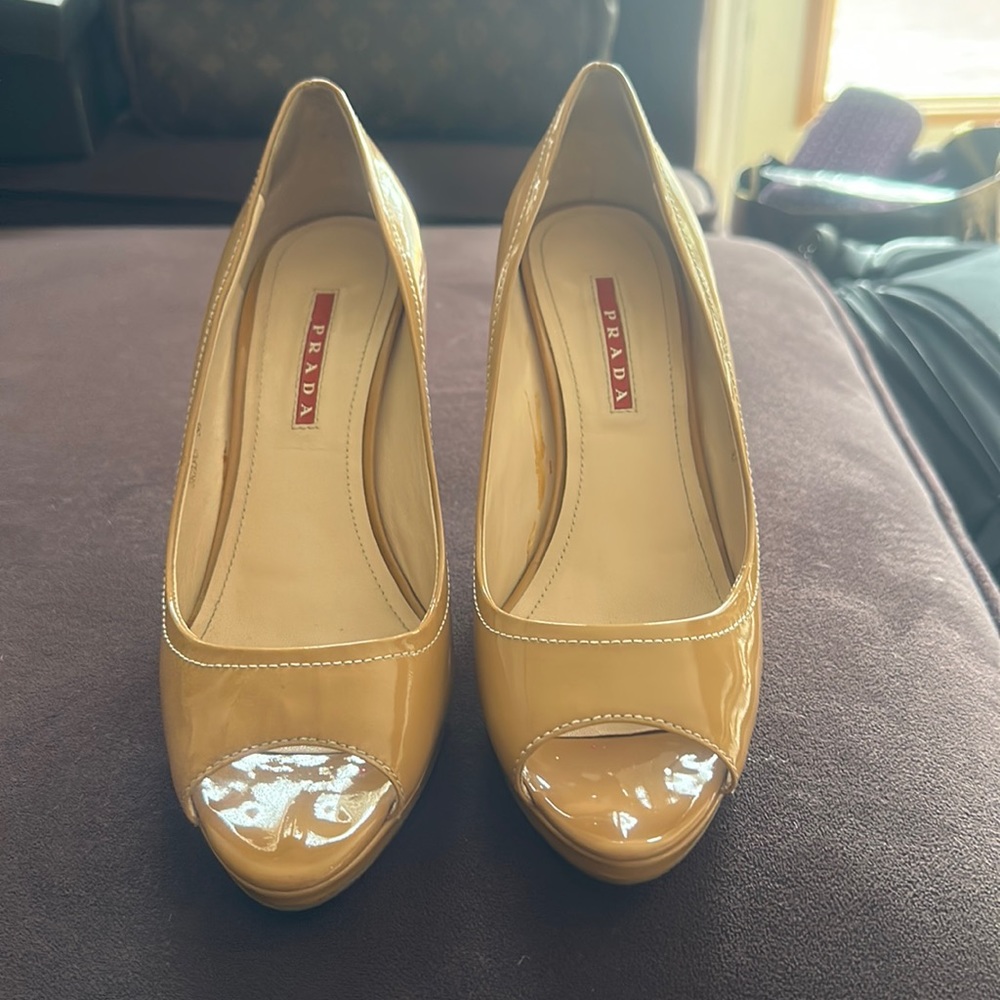 Prada Beige Patent Leather Glazed Wicker Wedges size 38